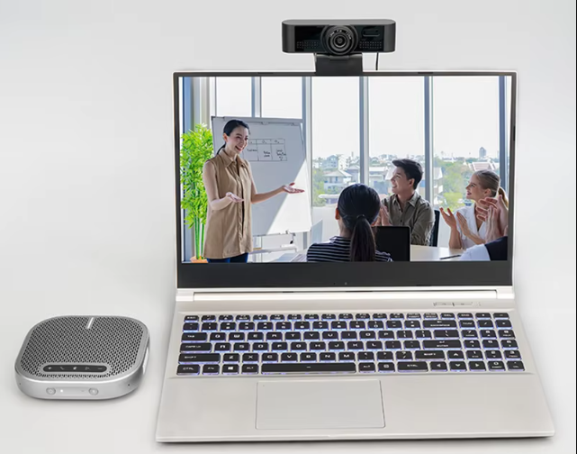 Newtech chuyên cung cấp webcam Rocware RC15